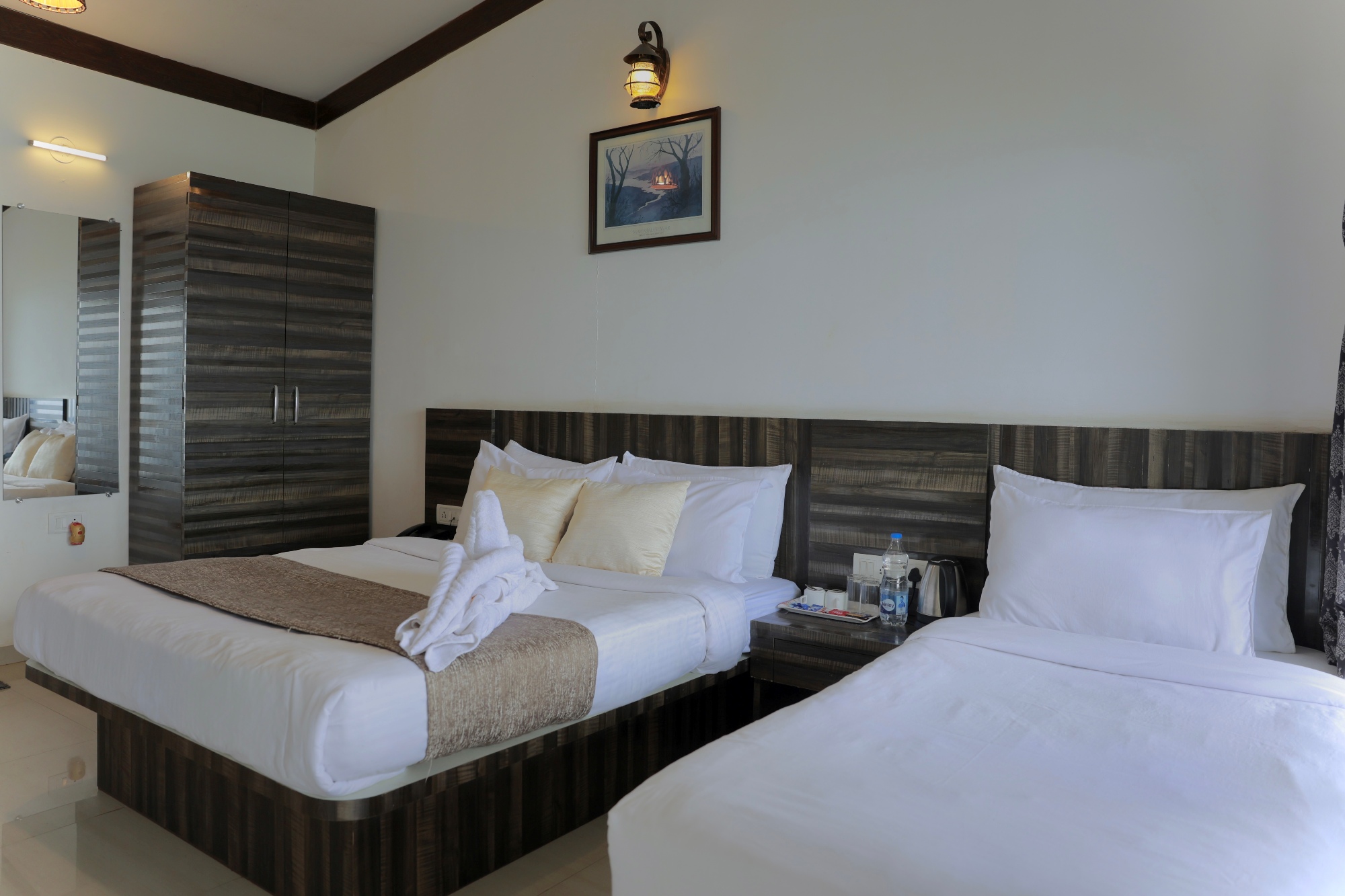 Super Deluxe room bedroom_1478